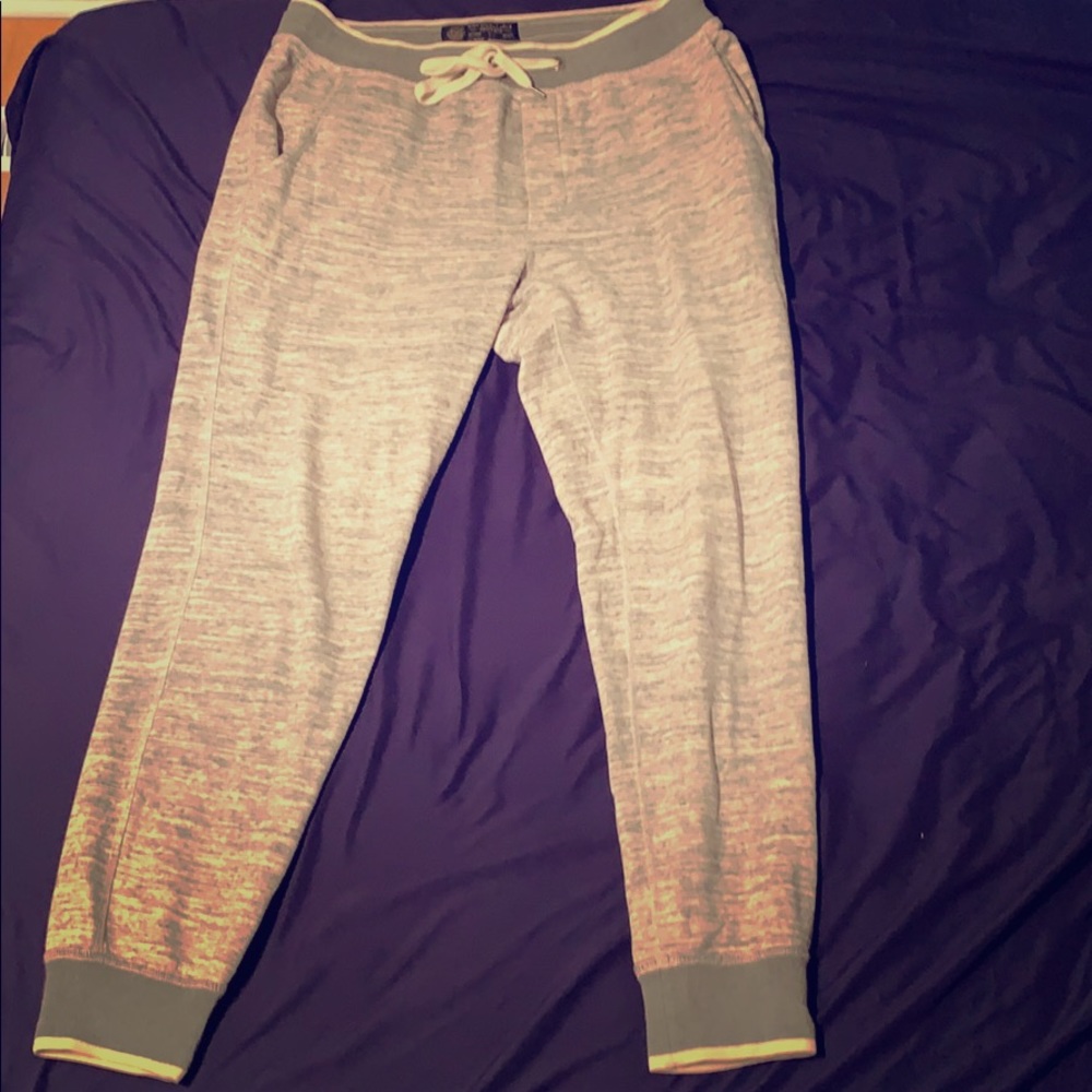 American eagle sweatpants